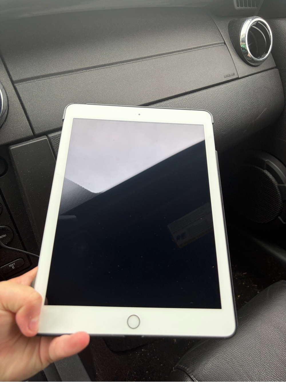 Apple iPad Tablet in White and Black